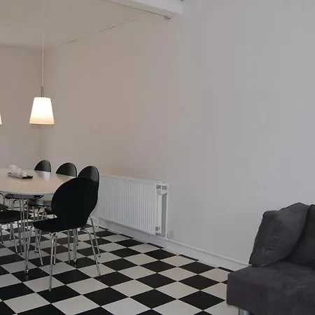 Holiday home Det Gamle Farveri